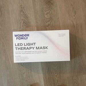 White LED Light Therapy Mask for Women